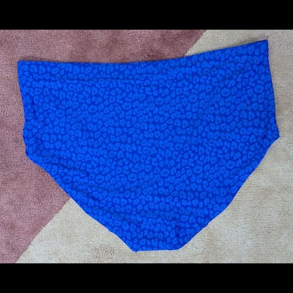 ➕Animal Midi Swim Brief➕ - Picture 4 of 8